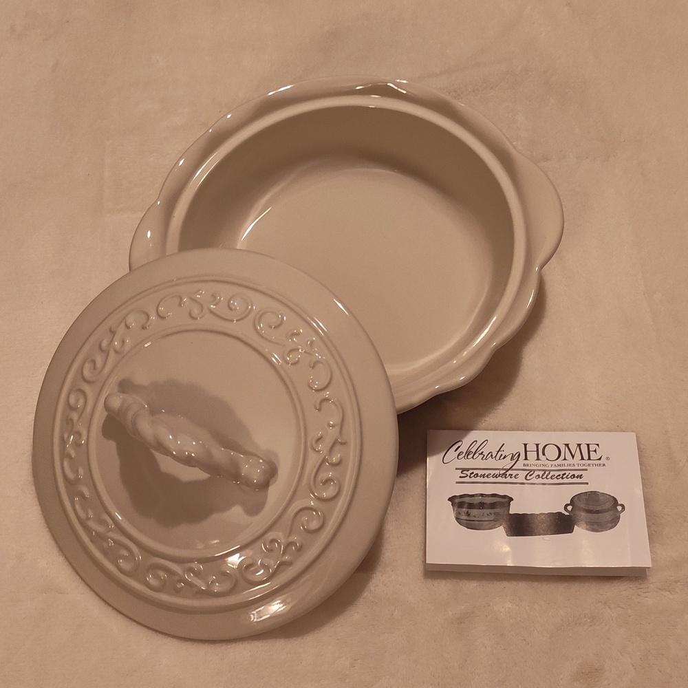NWT!! Celebrating Home Stoneware Cookware
